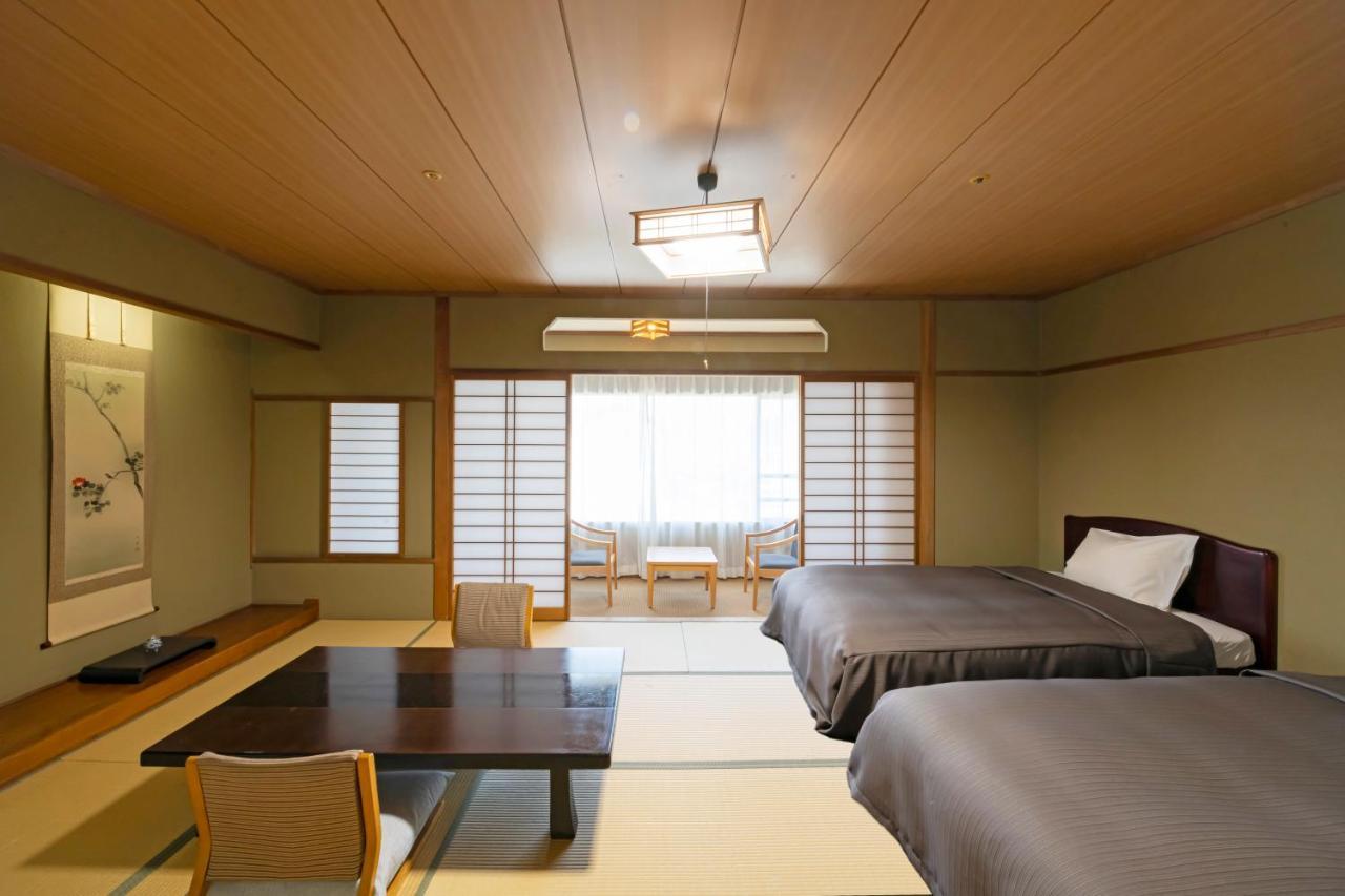 Isawa Tokiwa Hotel Fuefuki Ngoại thất bức ảnh