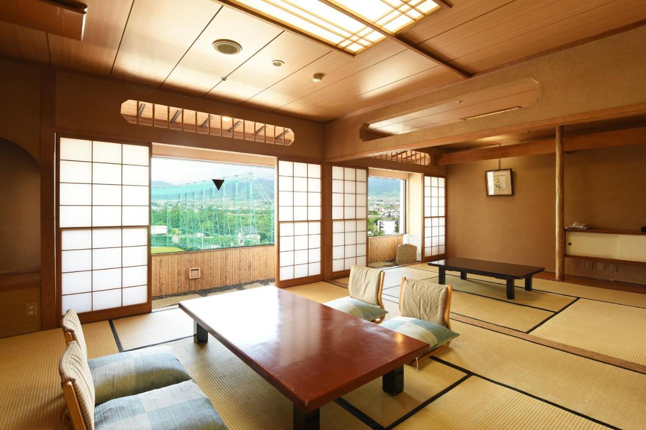 Isawa Tokiwa Hotel Fuefuki Ngoại thất bức ảnh