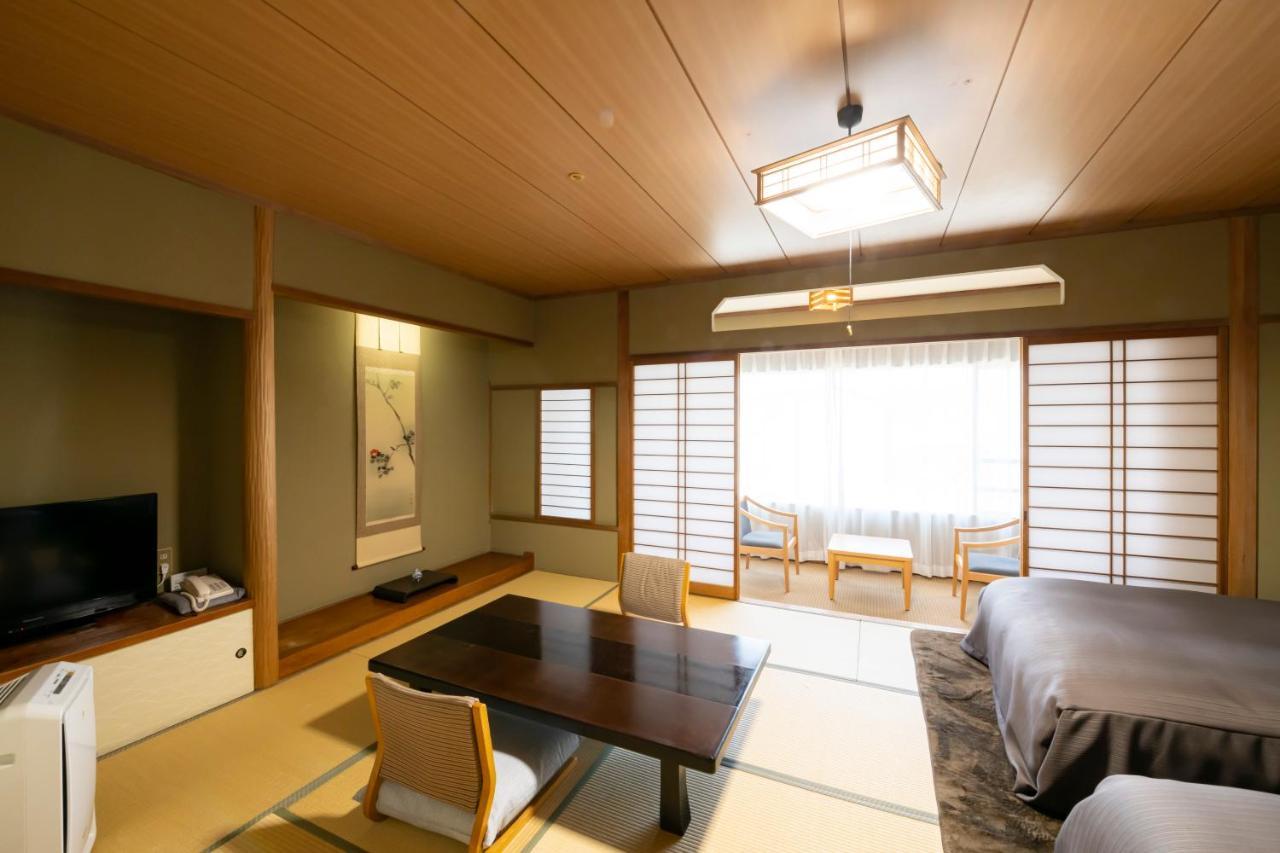 Isawa Tokiwa Hotel Fuefuki Ngoại thất bức ảnh