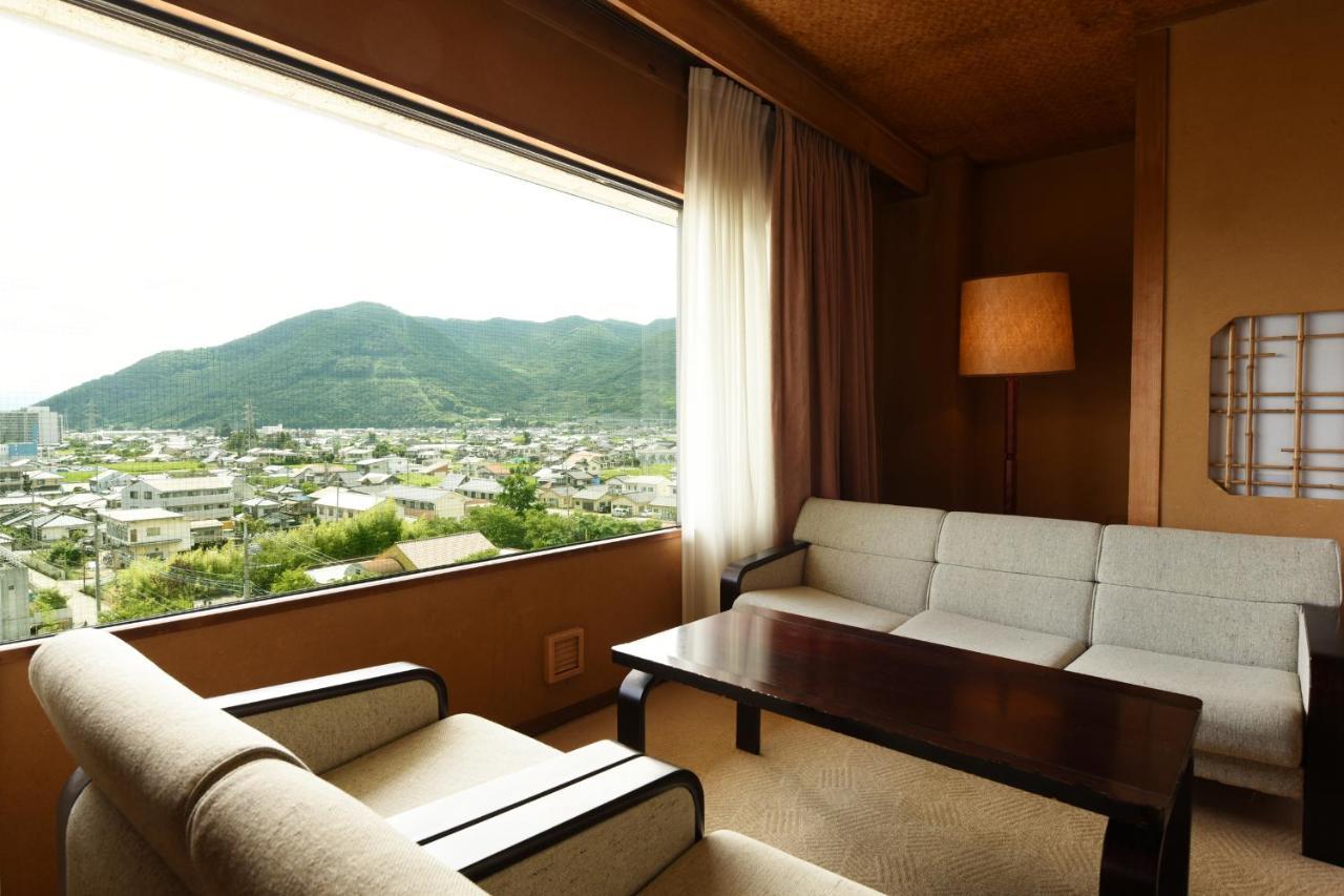 Isawa Tokiwa Hotel Fuefuki Ngoại thất bức ảnh